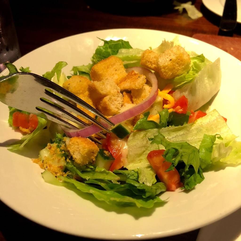 LongHorn Steakhouse | meal takeaway | 3118 Daniels Rd, Winter Garden, FL 34787, USA | 4076540272 OR +1 407-654-0272