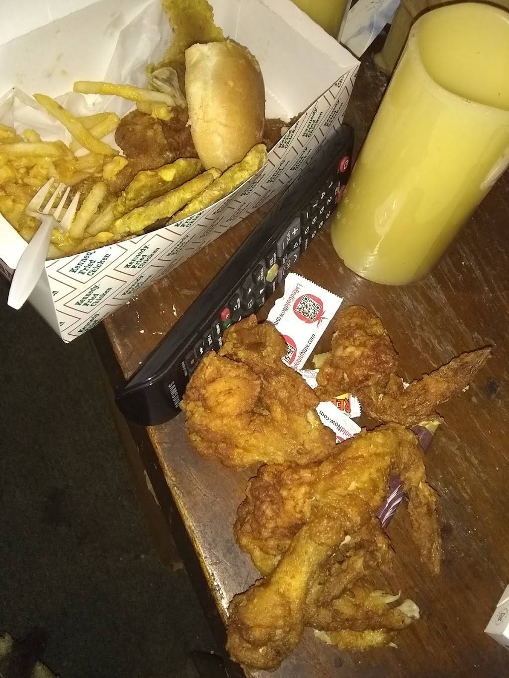 kennedy fried chicken | restaurant | 667 E 187th St, Bronx, NY 10458, USA | 9178012727 OR +1 917-801-2727