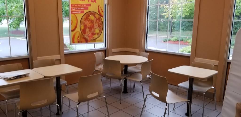 Dunkin | bakery | 160 Rockingham Rd, Derry, NH 03038, USA | 6034370736 OR +1 603-437-0736