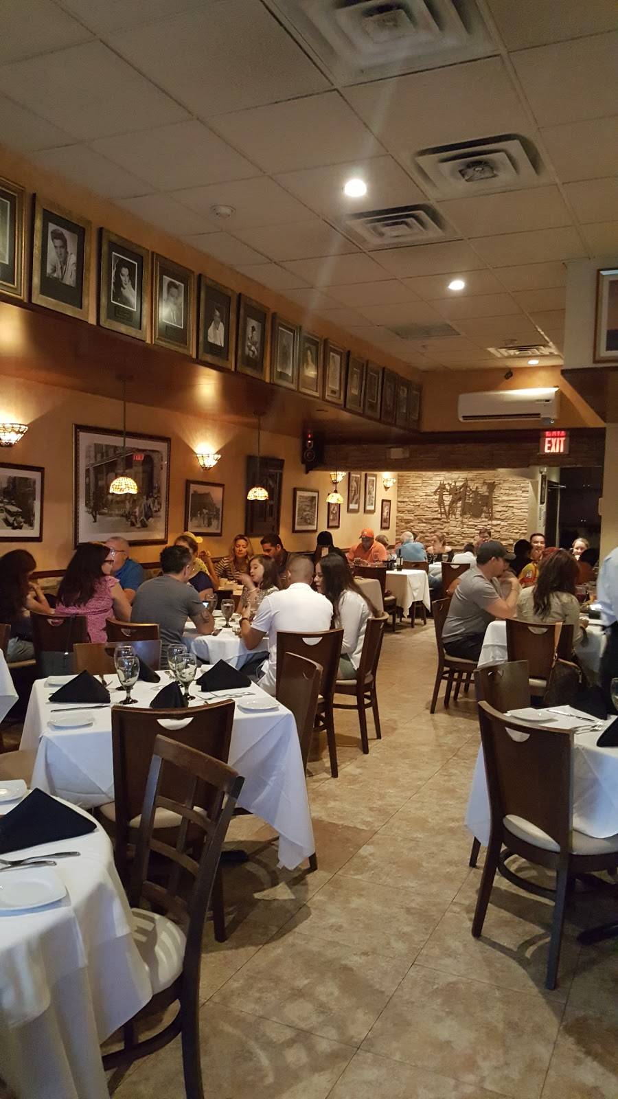 Los Parrilleros | restaurant | 10775 NW 41st St, Doral, FL 33178, USA | 3055970019 OR +1 305-597-0019