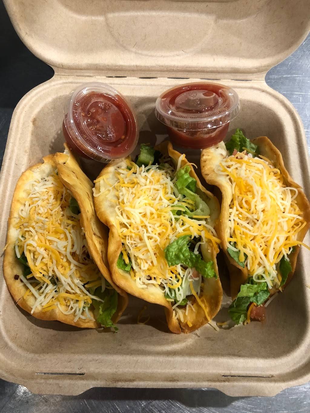 Jacks Tap | restaurant | 129 E Devlin St, Spring Valley, IL 61362, USA | 8156642146 OR +1 815-664-2146