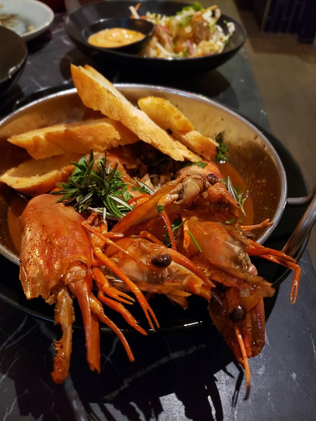 Bait | restaurant | 4239 Lindell Blvd, St. Louis, MO 63108, USA | 3144052797 OR +1 314-405-2797