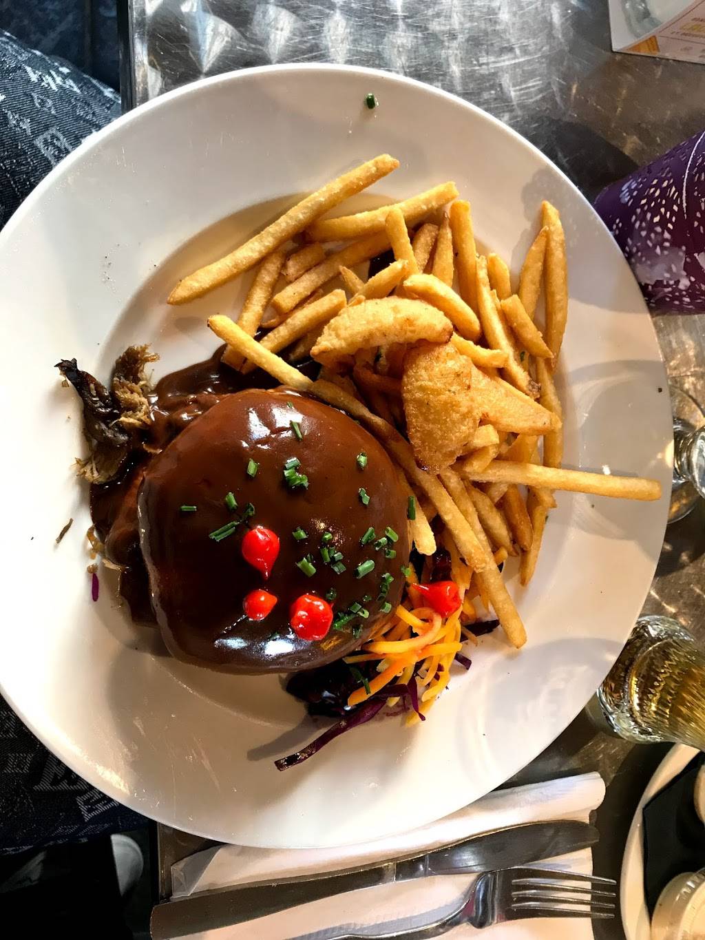 Côtes à Côtes Resto-Grill | restaurant | 21 Rue Sous le Fort, Québec, QC G1K 4G6, Canada | 4186925151 OR +1 418-692-5151