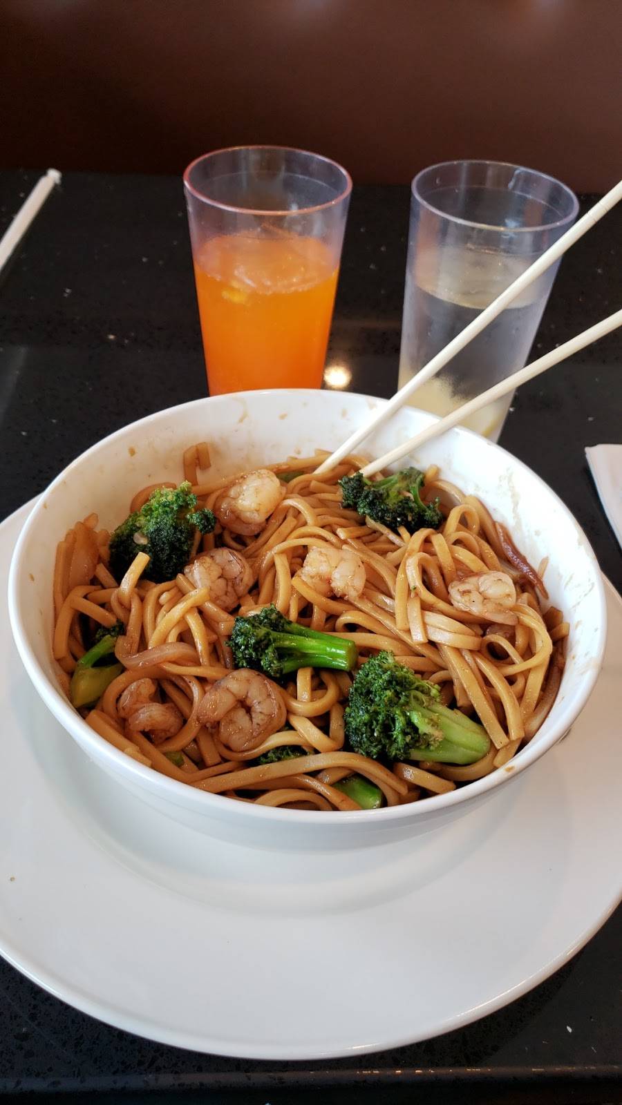 Chubby Crab seafood restaurant | restaurant | 5717 Rising Sun Ave, Philadelphia, PA 19120, USA | 2159047769 OR +1 215-904-7769