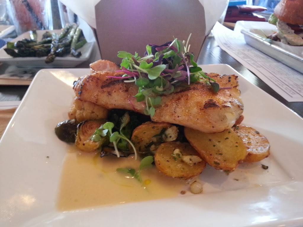 Big Fish Tavern | restaurant | 540 S Coast Hwy #200, Laguna Beach, CA 92651, USA | 9497154500 OR +1 949-715-4500