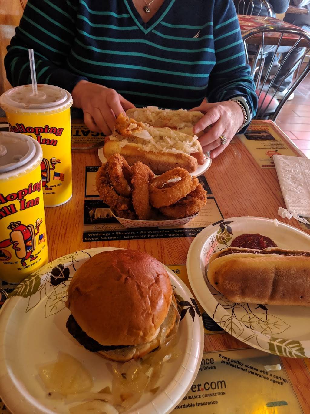 Galloping Hill Inn | restaurant | 201-, 235 Delaware Ave, Union, NJ 07083, USA | 9086866777 OR +1 908-686-6777