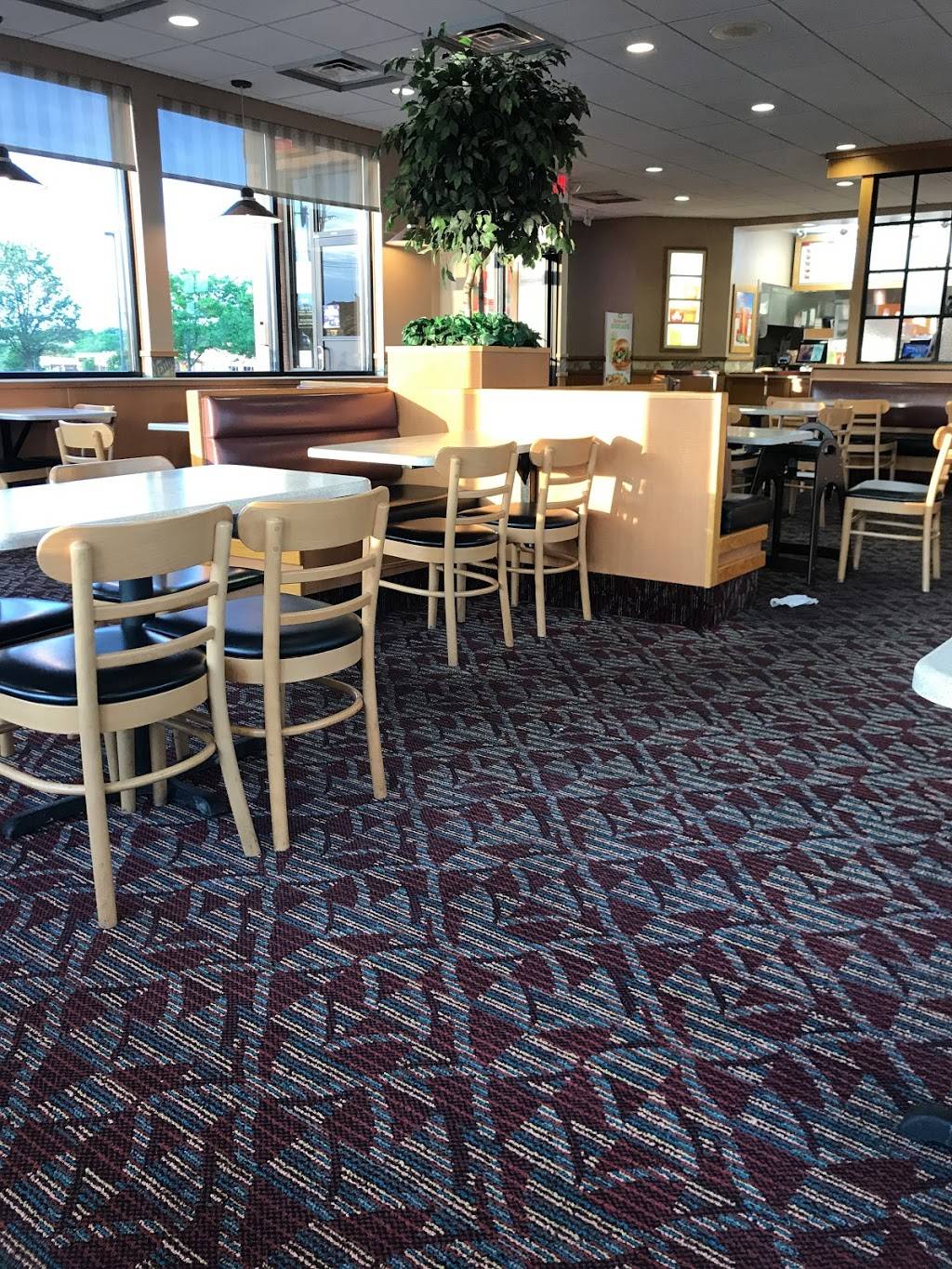 Wendys | restaurant | 8324 Cincinnati Dayton Rd, West Chester Township, OH 45069, USA | 5137796516 OR +1 513-779-6516