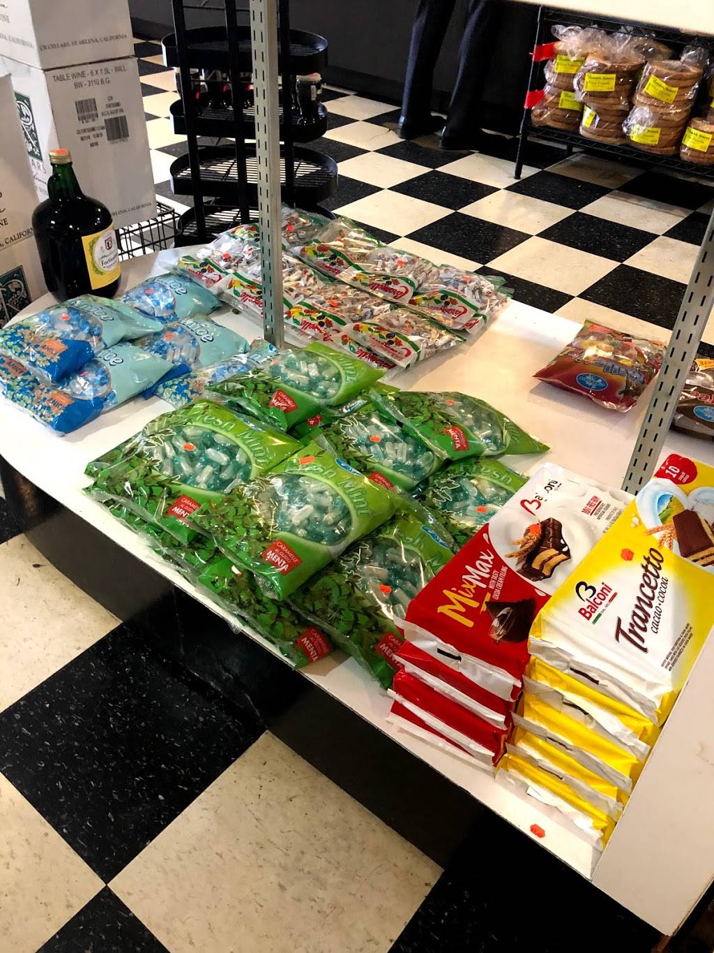 Conte Di Savoia | restaurant | 1438 W Taylor St, Chicago, IL 60607, USA | 3126663471 OR +1 312-666-3471