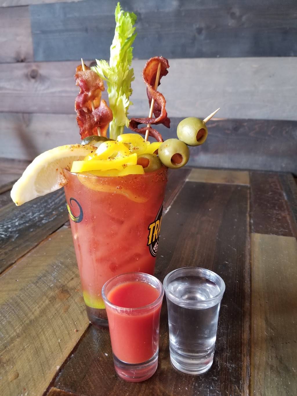 Tonys Sports Bar and Grill | restaurant | 274 Harbor Dr, Oceanside, CA 92054, USA | 7604338466 OR +1 760-433-8466