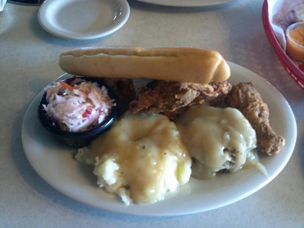 Mikes Port Pub & Grill | restaurant | 6269 WI-57, Sturgeon Bay, WI 54235, USA | 9208232081 OR +1 920-823-2081