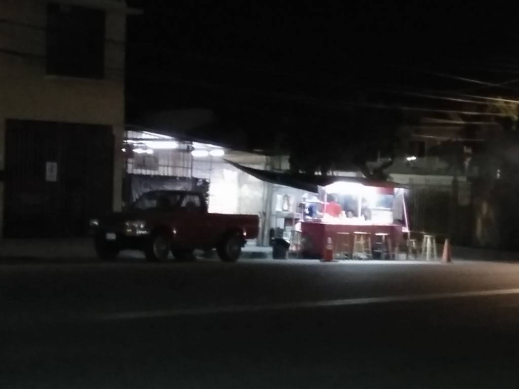 tacos la carreta rosa | restaurant | Calle Pedregal 2881, Playas, Playas De Tijuana, 22506 Tijuana, B.C., Mexico | 016641879725 OR +52 664 187 9725