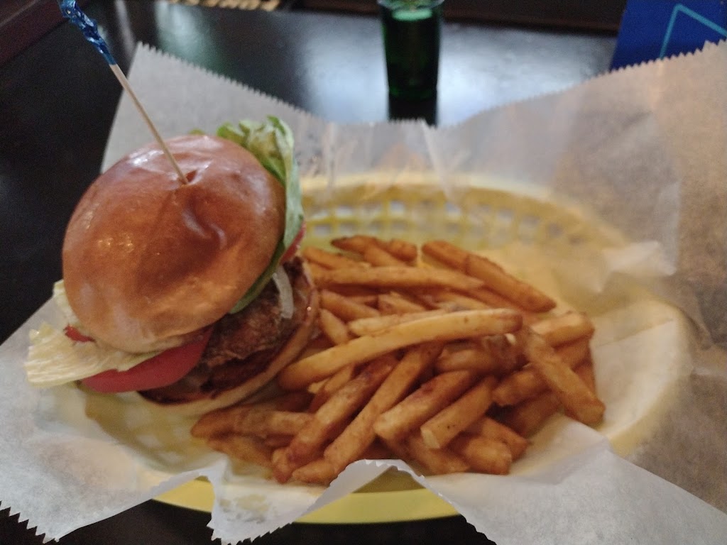 Highlands Bar & Grill Louisville | restaurant | 2280 Bardstown Rd, Louisville, KY 40205, USA | 5029635956 OR +1 502-963-5956