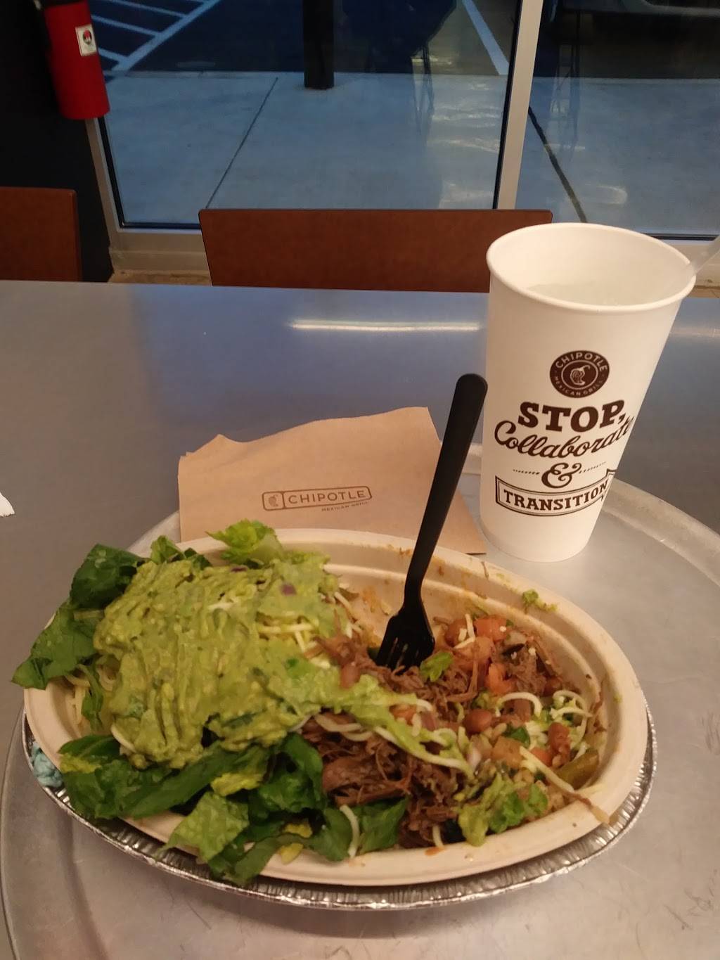 Chipotle Mexican Grill | restaurant | 890 Loucks Rd, York, PA 17404, USA | 7178482047 OR +1 717-848-2047