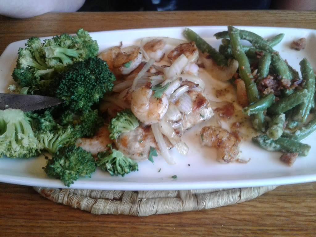 Applebees Grill + Bar | restaurant | 1635 4 Seasons Blvd, Hendersonville, NC 28792, USA | 8286923006 OR +1 828-692-3006