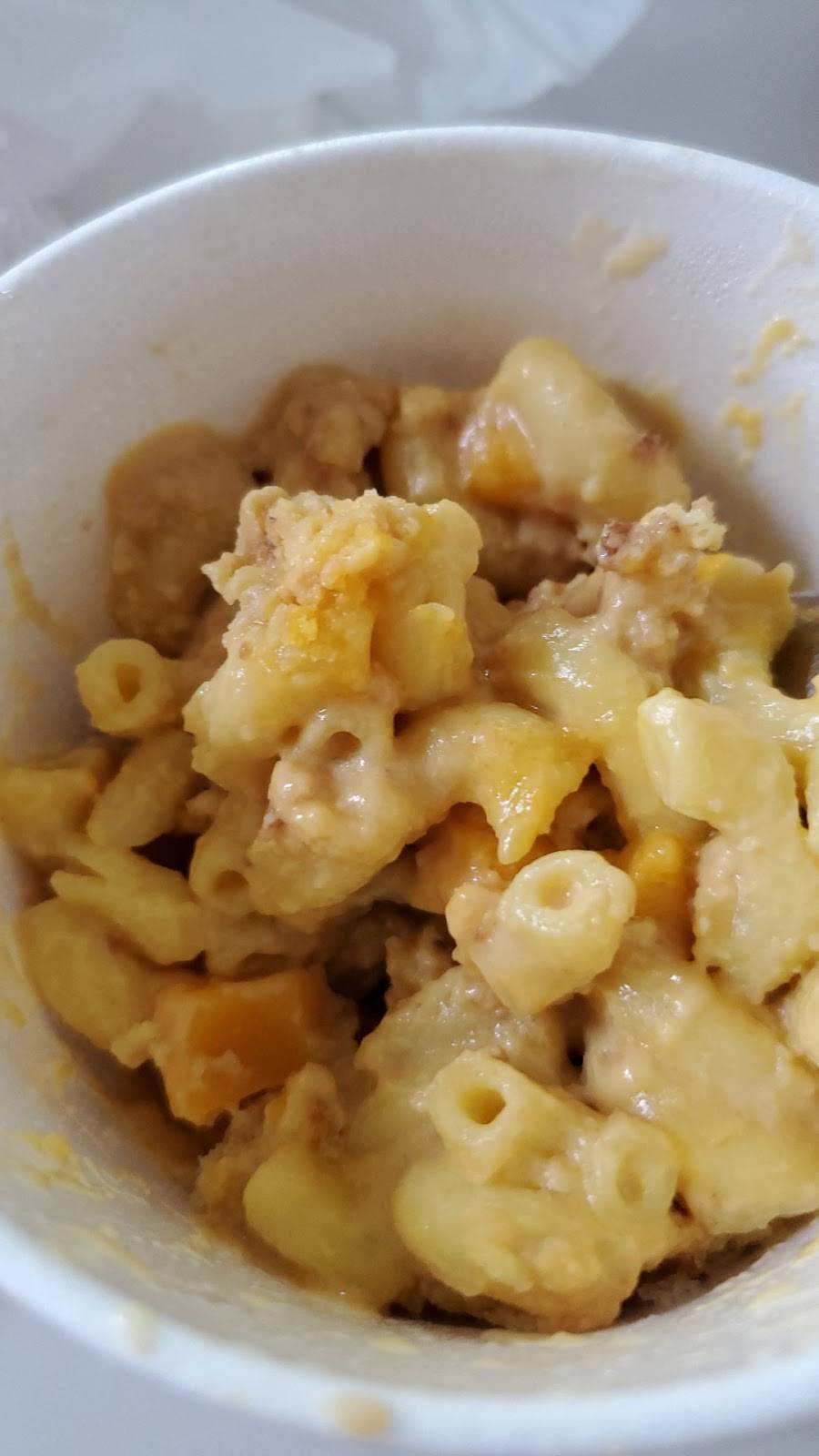 CC’s Icees Galore | restaurant | 1626 Main St, Alton, IL 62002, USA | 6184338300 OR +1 618-433-8300