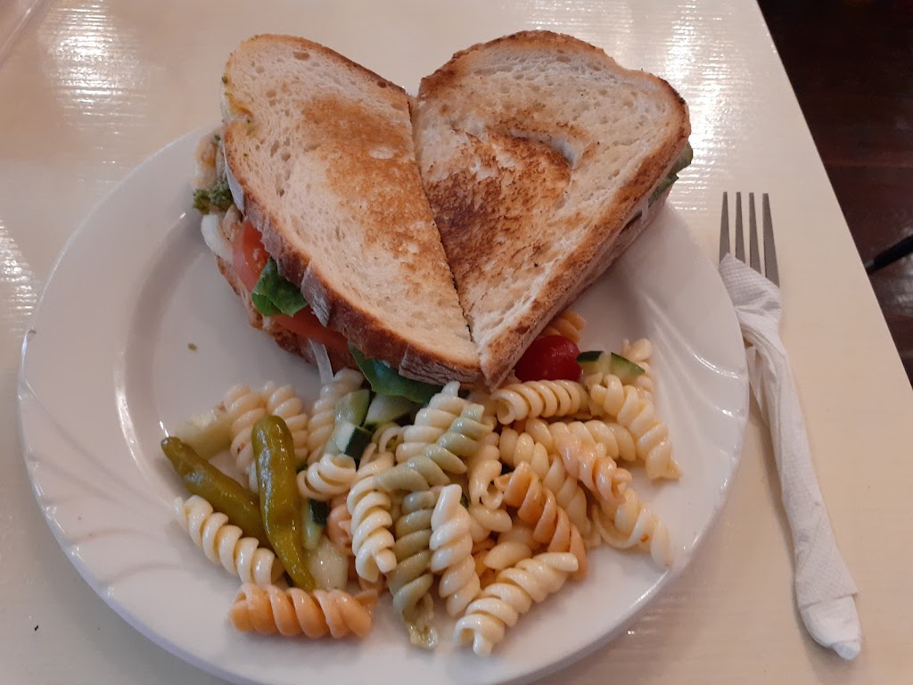 Dulce Mami Café | restaurant | 1 Riverside Rd, Riverside, IL 60546, USA | 7087771233 OR +1 708-777-1233