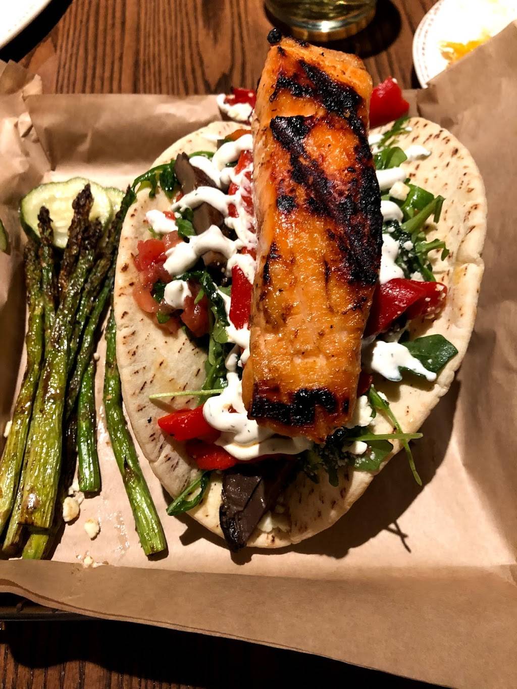 Red Heat Tavern | restaurant | 227 Turnpike Rd, Westborough, MA 01581, USA | 5083291795 OR +1 508-329-1795