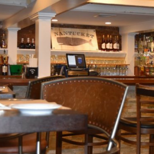 Nantuckets | restaurant | 9 Traders Cove, Port Jefferson, NY 11777, USA | 6315094848 OR +1 631-509-4848