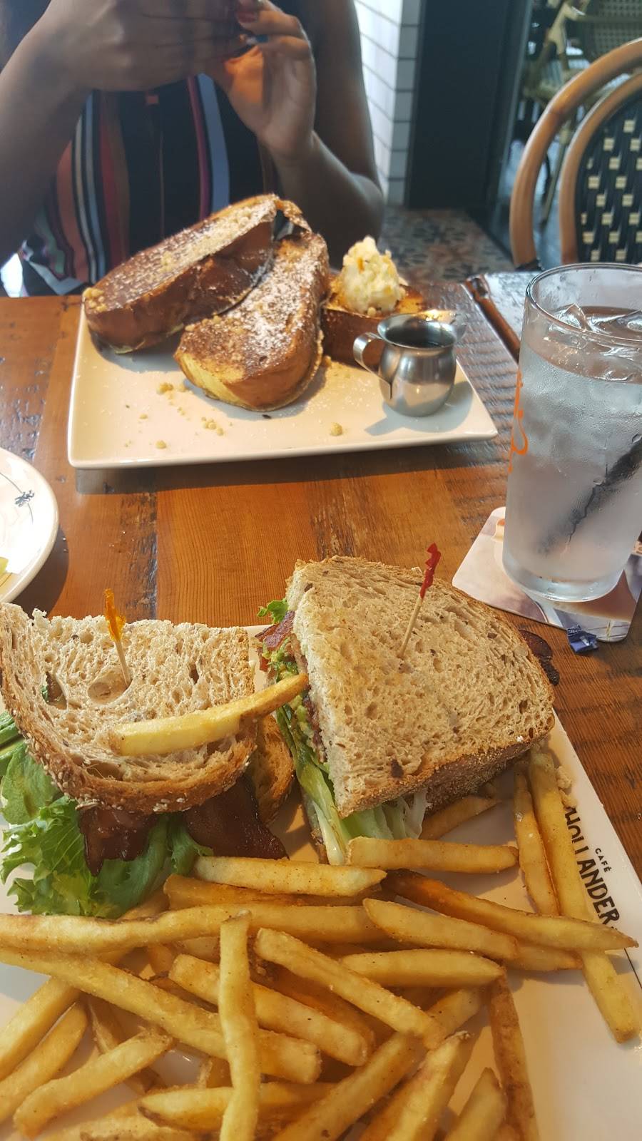 Café Hollander - Mequon | cafe | 5900 W Mequon Rd, Mequon, WI 53092, USA | 2622360107 OR +1 262-236-0107