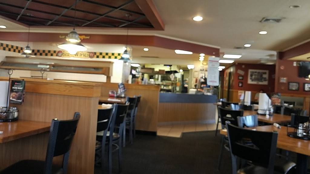 Pizza Hut | restaurant | 140 S Salem St, Randolph, NJ 07869, USA | 9733287733 OR +1 973-328-7733