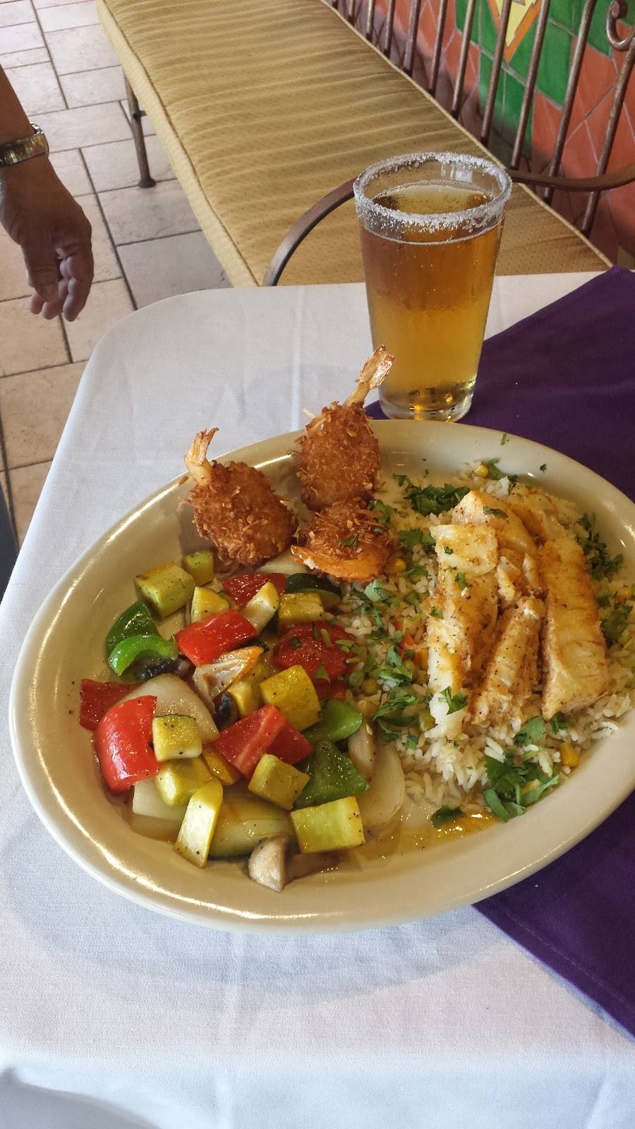 Las Palapas | restaurant | 23725 Interstate 10 Frontage Rd, San Antonio, TX 78257, USA | 2106980776 OR +1 210-698-0776