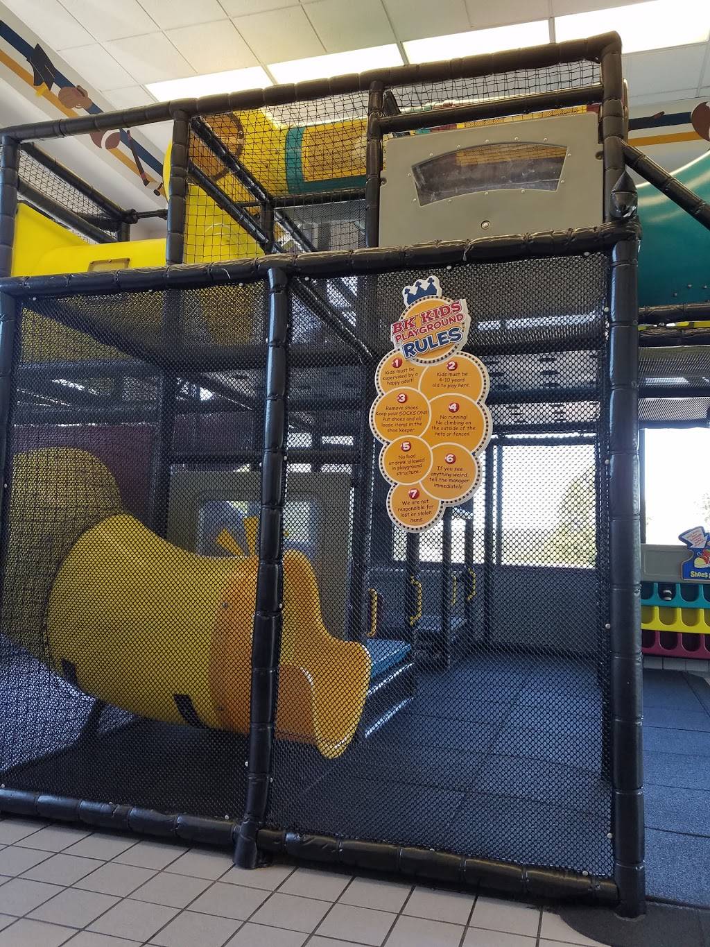 Burger King | restaurant | 2000 Cranberry Square, Morgantown, WV 26508, USA | 3045941464 OR +1 304-594-1464