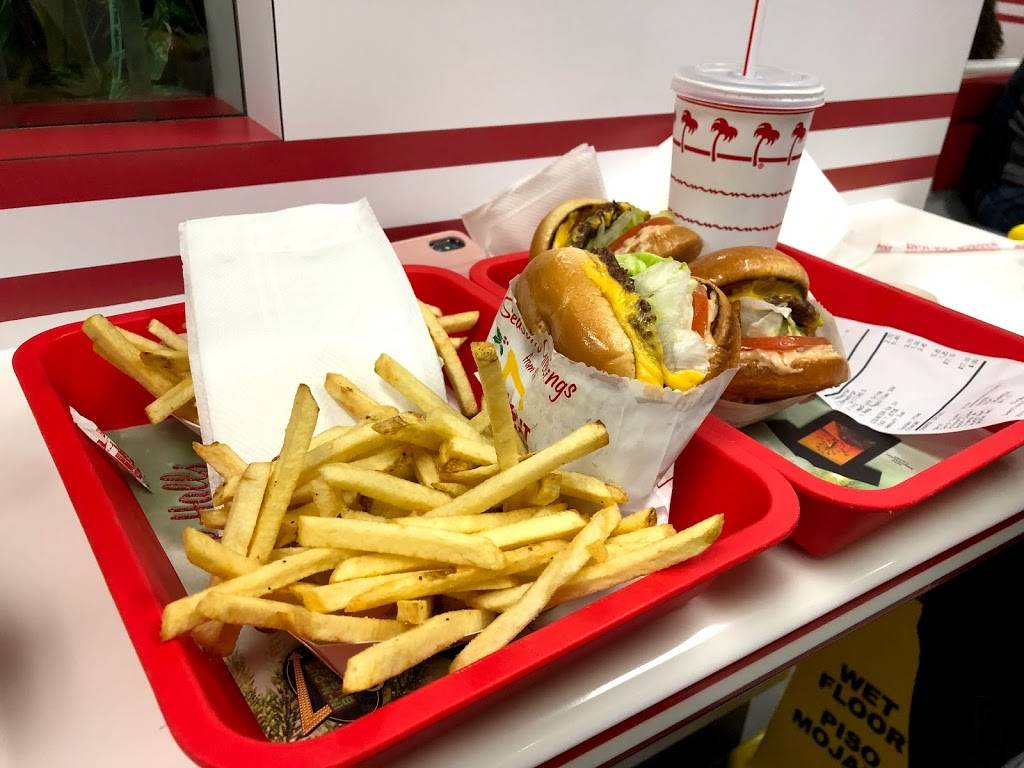 In-N-Out Burger | restaurant | 1616 Sisk Rd, Modesto, CA 95350, USA | 8007861000 OR +1 800-786-1000