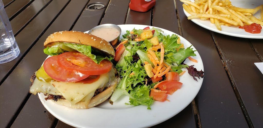 Rollerville Cafe | cafe | 22900 Shoreline Hwy, Point Arena, CA 95468, USA | 7078822077 OR +1 707-882-2077