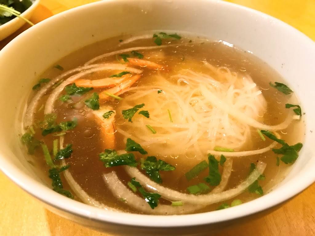 Pho Cafe | restaurant | 3926 Market St #201, Wilmington, NC 28403, USA | 9108337204 OR +1 910-833-7204