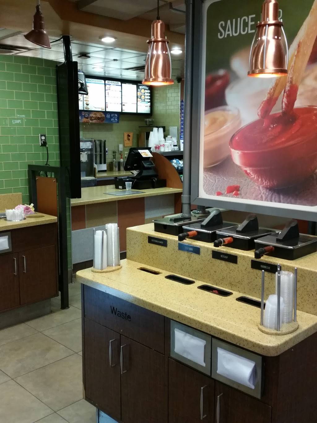 Jack in the Box | restaurant | 2645 W Carefree Hwy, Phoenix, AZ 85085, USA | 6235879515 OR +1 623-587-9515