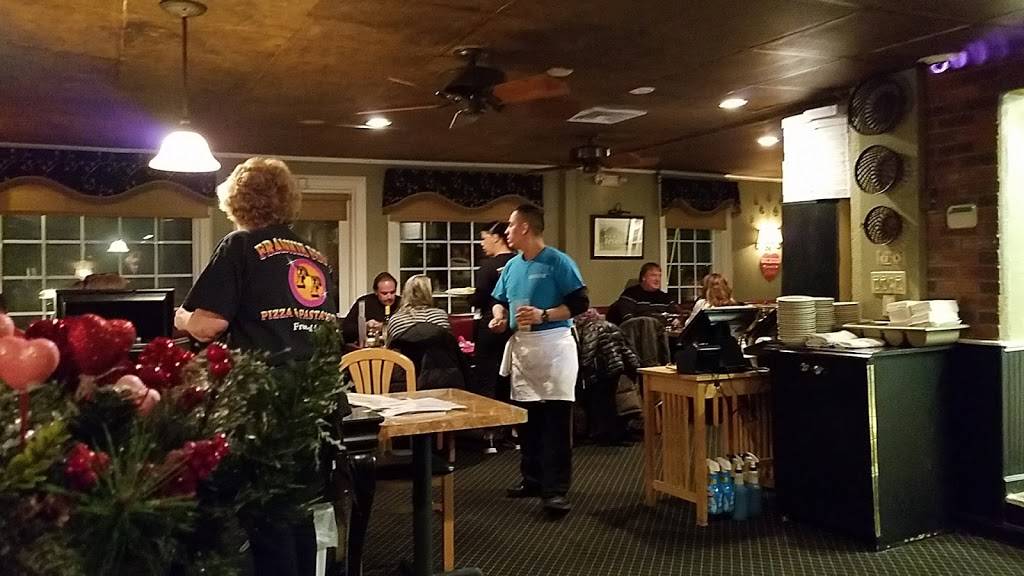 Frankie Feds Pizza-Pasta House | restaurant | 831 State Route 33, Freehold, NJ 07728, USA | 7322941333 OR +1 732-294-1333