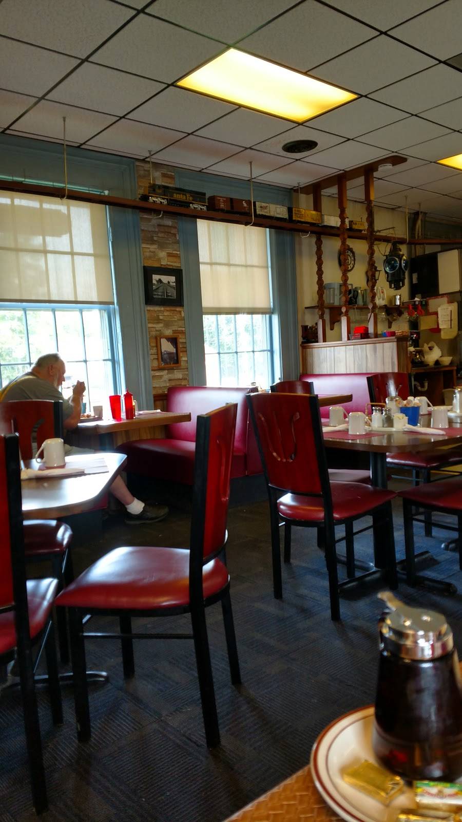 All Aboard Diner | restaurant | 2203 Rice Ave, Lake City, PA 16423, USA | 8147749303 OR +1 814-774-9303