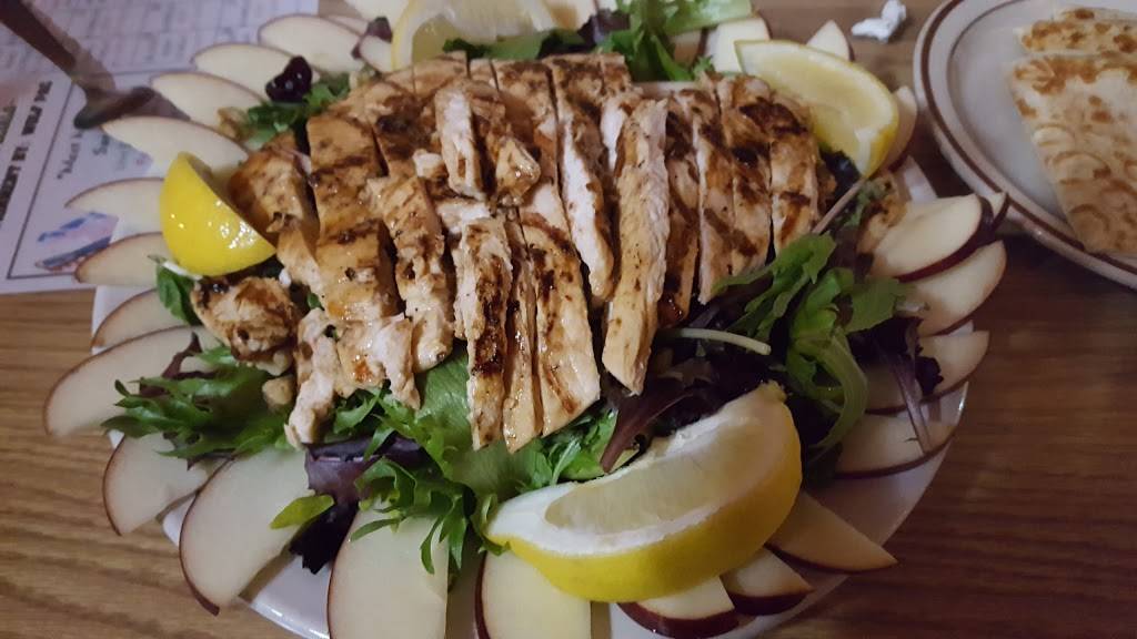 CJs Lakeside Grill | cafe | 21 W Flint St, Lake Orion, MI 48362, USA | 2486938704 OR +1 248-693-8704