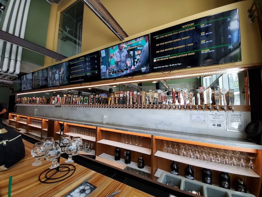 Growler USA - Portland | restaurant | 615 SW Harrison St suite b, Portland, OR 97201, USA | 5037253204 OR +1 503-725-3204