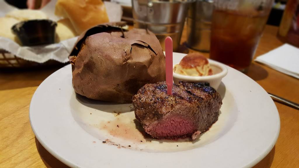 Logans Roadhouse | restaurant | 16132 Athens-Limestone Blvd, Athens, AL 35611, USA | 2562161880 OR +1 256-216-1880