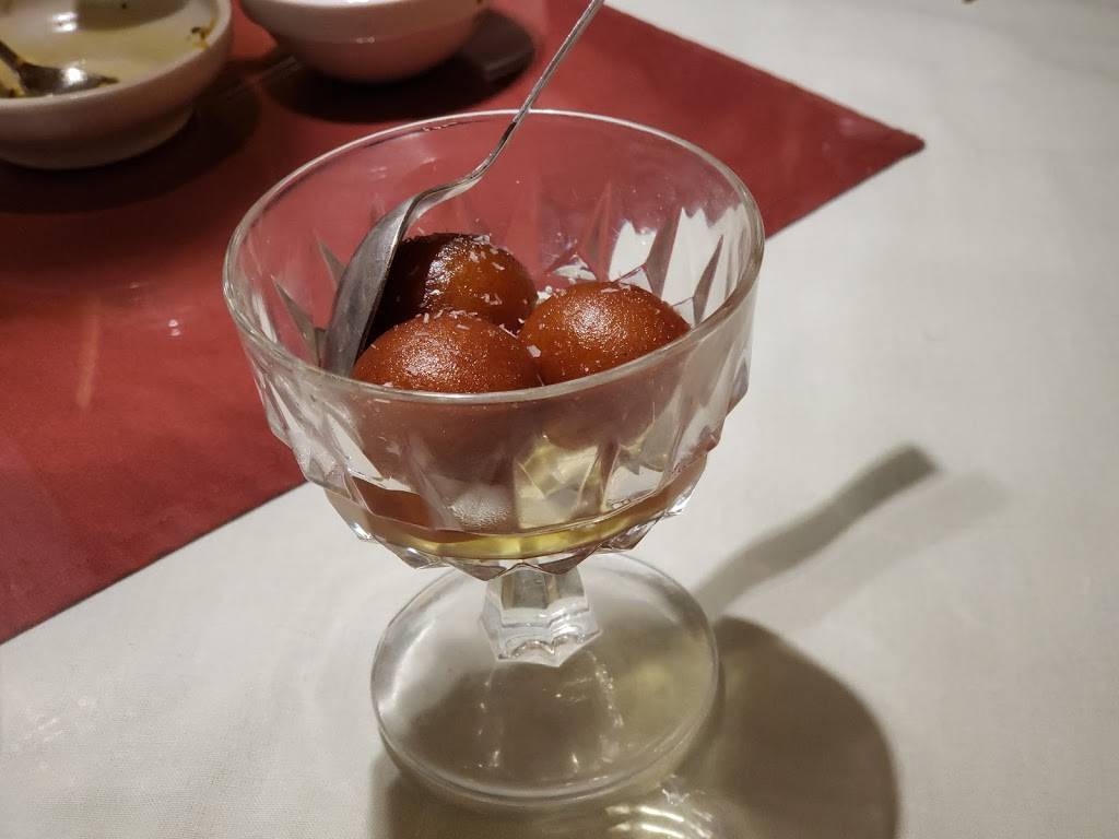 New Delhi Restaurant | restaurant | 37206 Dequindre Rd, Sterling Heights, MI 48310, USA | 5862643333 OR +1 586-264-3333