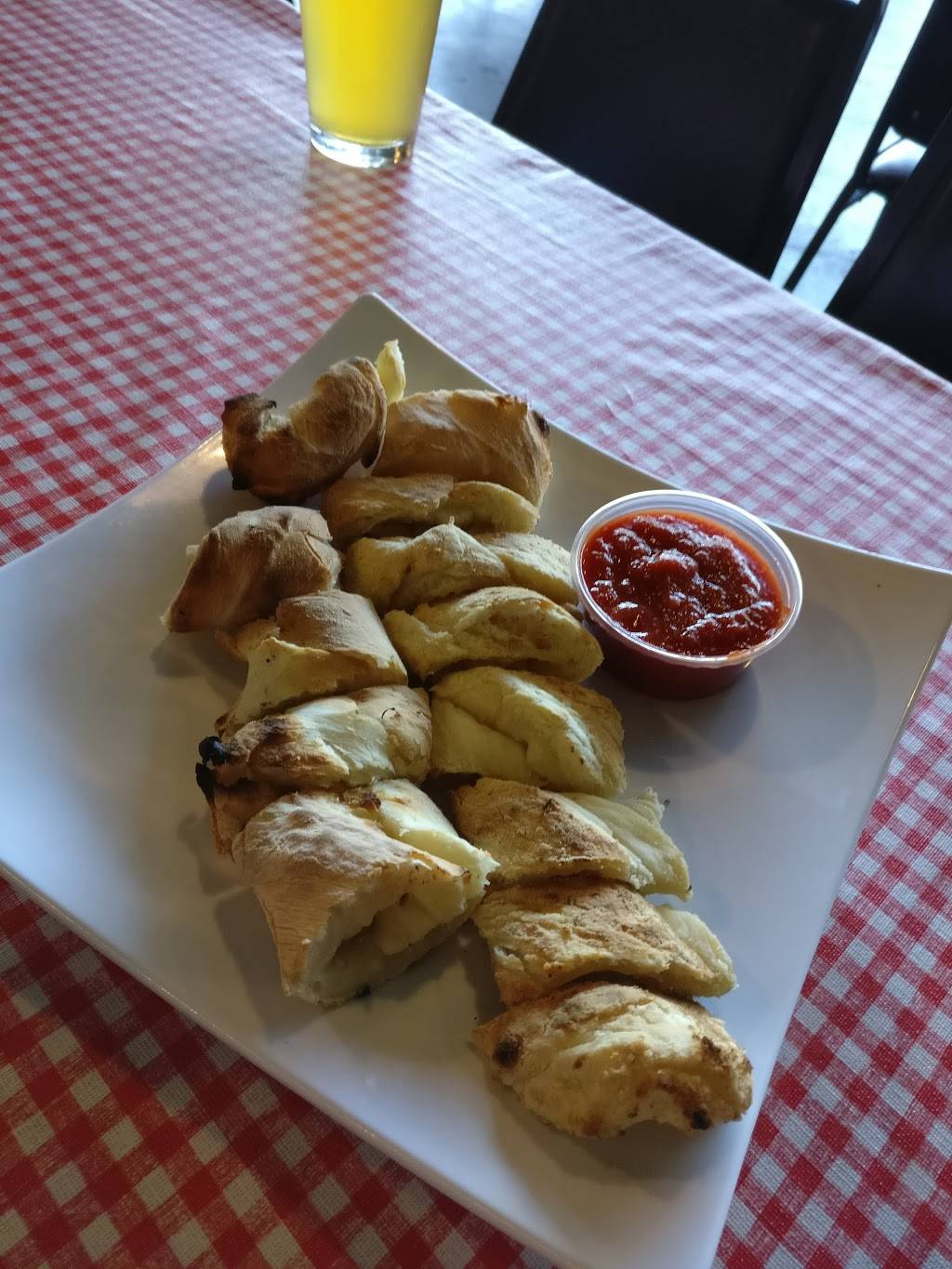 Giovannis Old World New York Pizzeria | restaurant | 6200 Folsom Blvd, Sacramento, CA 95819, USA | 9164558831 OR +1 916-455-8831