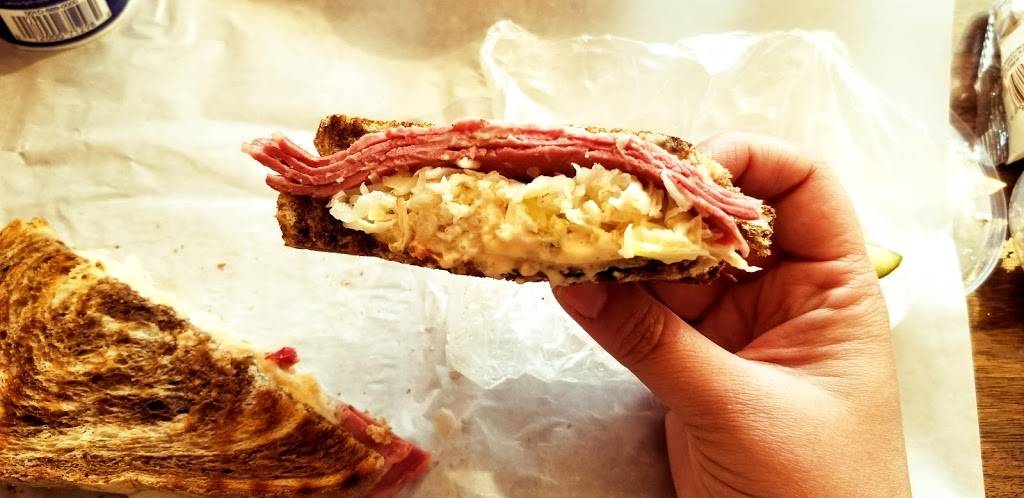 Harvest Moon Deli | restaurant | 366 Griffin Rd, Bangor, ME 04401, USA | 2079903354 OR +1 207-990-3354