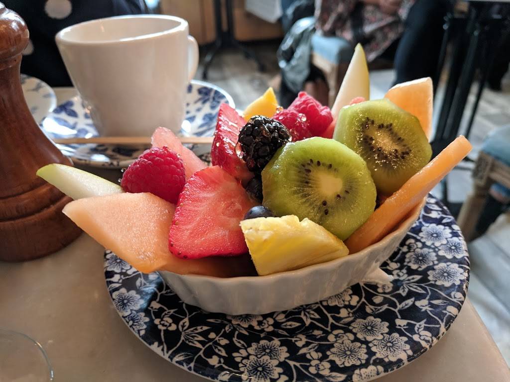 Blue Door Farm Stand | cafe | 2010 N Halsted St, Chicago, IL 60614, USA | 3122650259 OR +1 312-265-0259