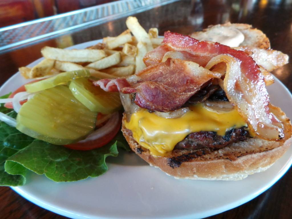 The Hotel Utah Saloon | restaurant | 500 4th St, San Francisco, CA 94107, USA | 4155466300 OR +1 415-546-6300