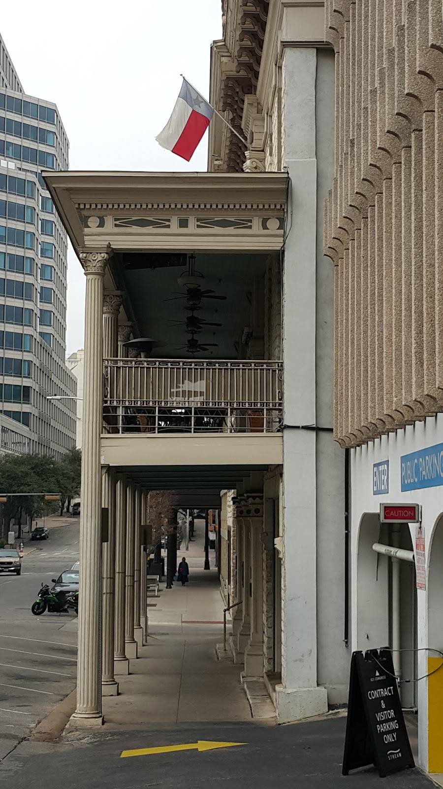 Austin Club | restaurant | 110 E 9th St, Austin, TX 78701, USA | 5124779496 OR +1 512-477-9496