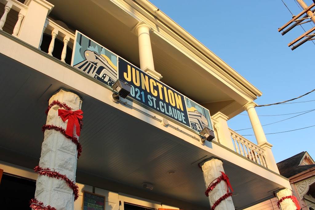 Junction Bar & Grill | restaurant | 3021 St Claude Ave, New Orleans, LA 70117, USA | 5042720205 OR +1 504-272-0205