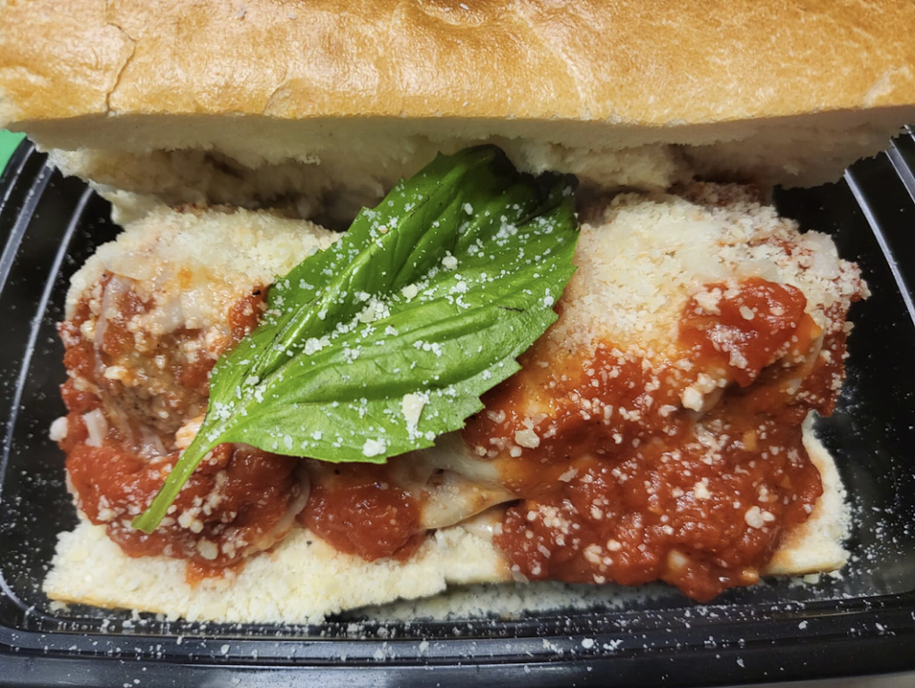 Food Truck Fridays | restaurant | 11810 179th Pl NE, Redmond, WA 98052, USA | 2063560268 OR +1 206-356-0268