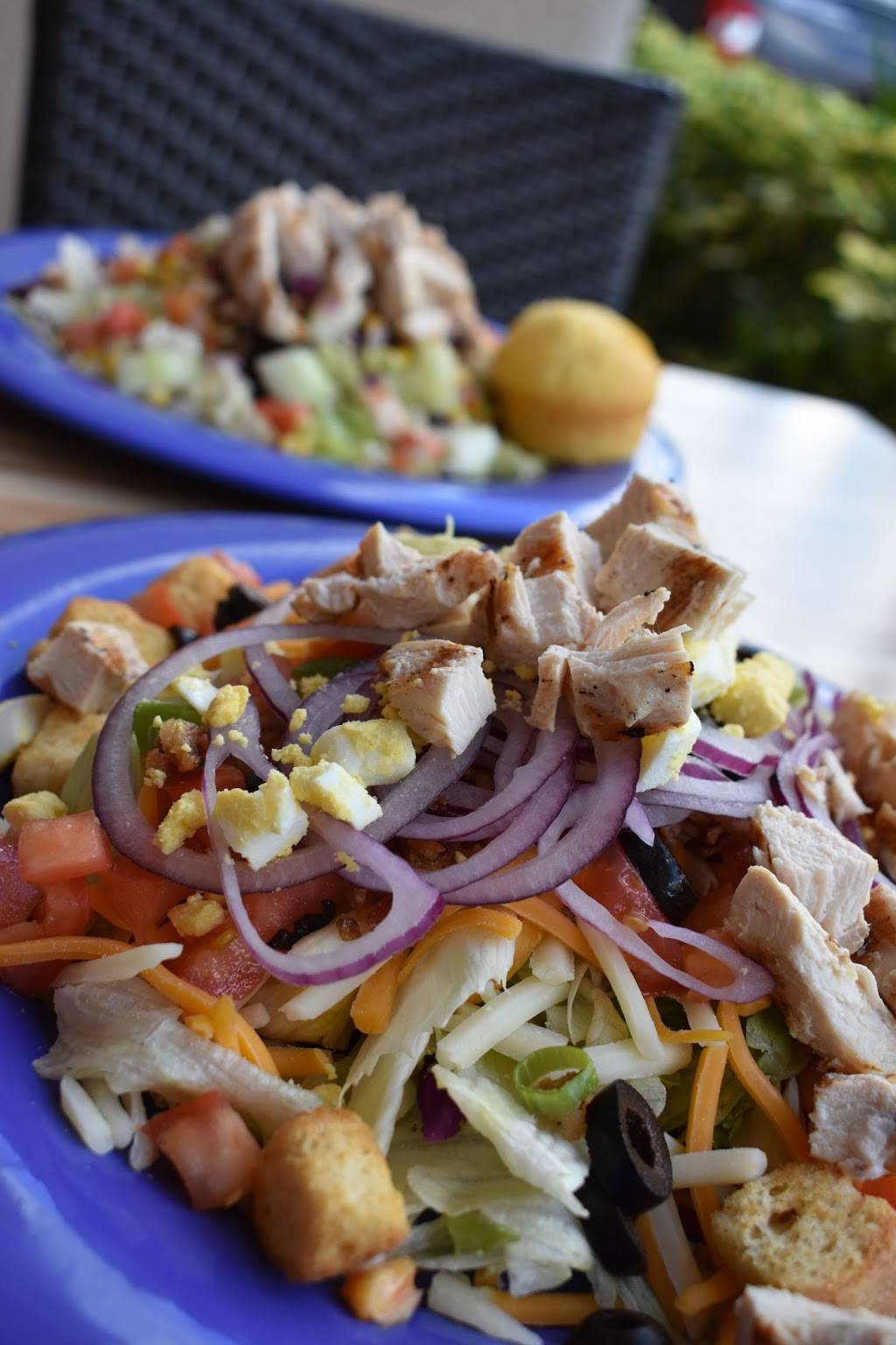 Lucilles Bad to the Bone BBQ | restaurant | 6665 W Boynton Beach Blvd, Boynton Beach, FL 33437, USA | 5617427449 OR +1 561-742-7449