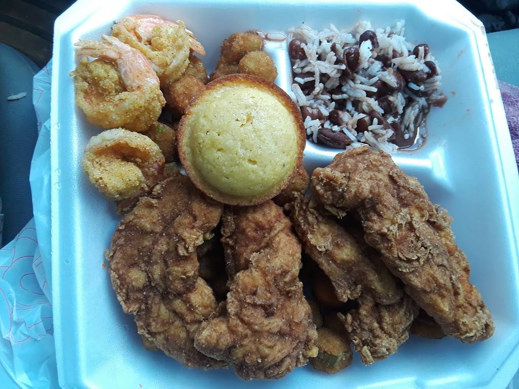 Country Boyz Fixins LLC | restaurant | 4140 E 12th St, Austin, TX 78721, USA | 5129285555 OR +1 512-928-5555