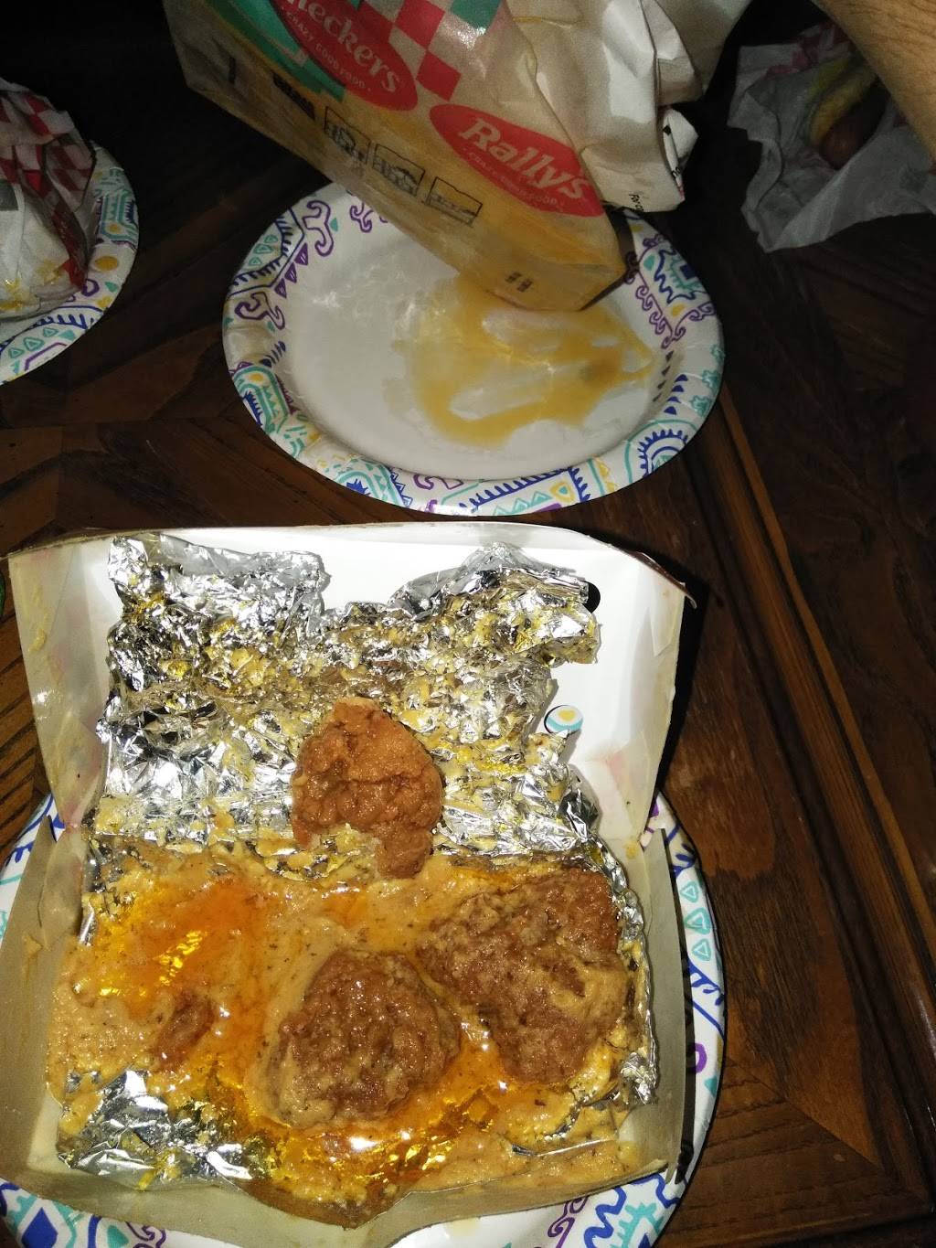 Checkers | restaurant | 3854 Sun City Center, Ruskin, FL 33573, USA | 8136348380 OR +1 813-634-8380