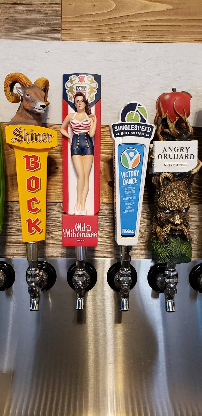 Legacys Bar & Grill | restaurant | 721 Young St, Jesup, IA 50648, USA | 3198273060 OR +1 319-827-3060