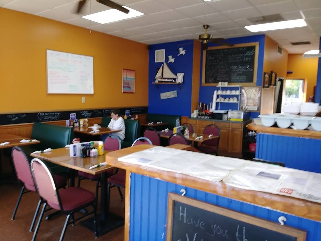 Corned Beef Corner | cafe | 4040 Park St N, St. Petersburg, FL 33709, USA | 7273473921 OR +1 727-347-3921