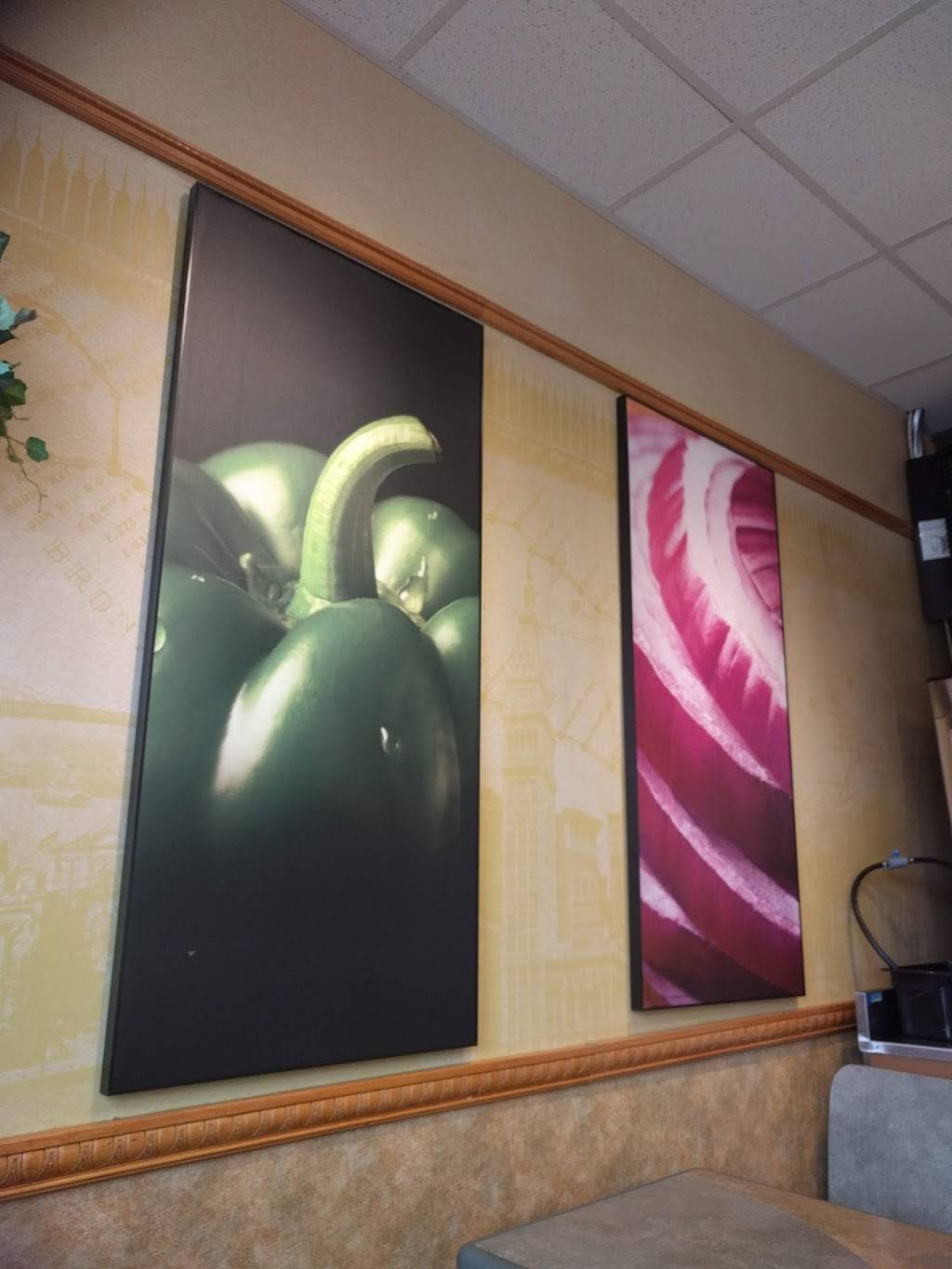 Subway | restaurant | 1025 Main Rd, Holden, ME 04429, USA | 2078430463 OR +1 207-843-0463