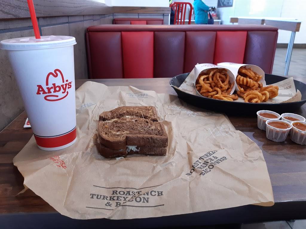 Arbys | meal takeaway | 10988 Montwood Dr, El Paso, TX 79924, USA | 9155988843 OR +1 915-598-8843